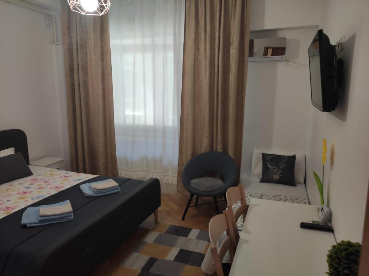 Nice Studio In Old Town Bucareste Exterior foto
